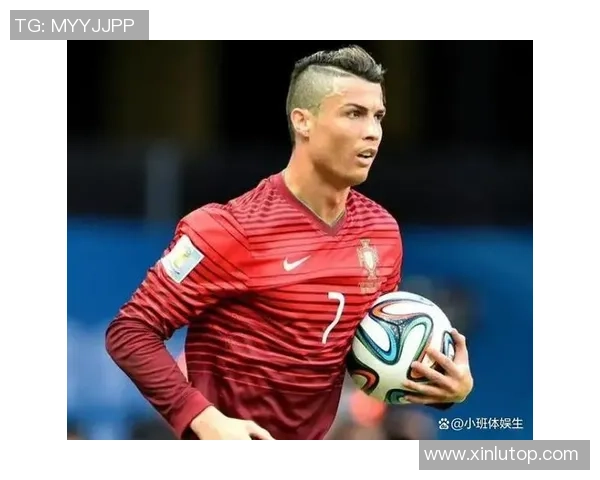 曼联传奇球星C罗的辉煌岁月与跌宕起伏的足球生涯解析 曼联传奇球星C罗的辉煌岁月与跌宕起伏的足球生涯解析
