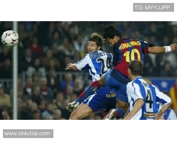 足球8号球衣背后的传奇后卫是谁 他如何影响了现代防守艺术