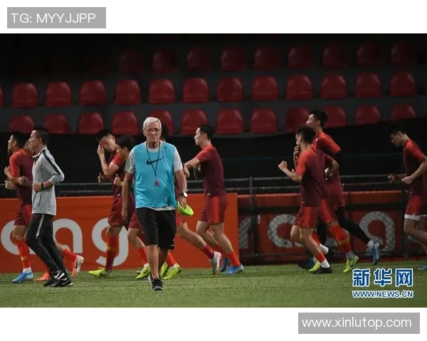 《外国人扮演足球巨星追梦之旅揭秘梦想与挑战的跨文化转型》