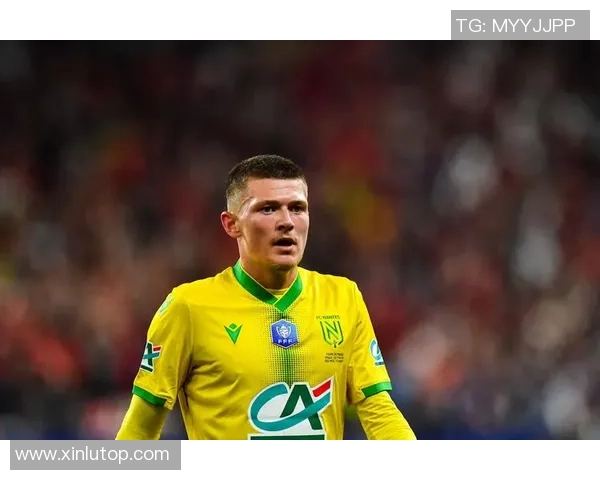 全能球星足球：盘点现代足球场上的多面手与战术变革